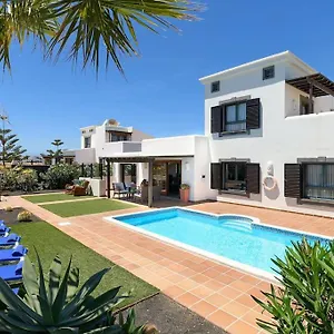  Villa Hipoclub Villas, Aguamarina 10 Spain